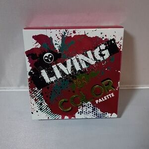 Hank and Henry 9 pan eyecolor